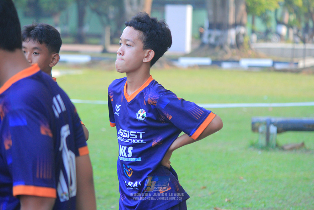 ijlu14 270626 tajimalela fa vs assist soccer school