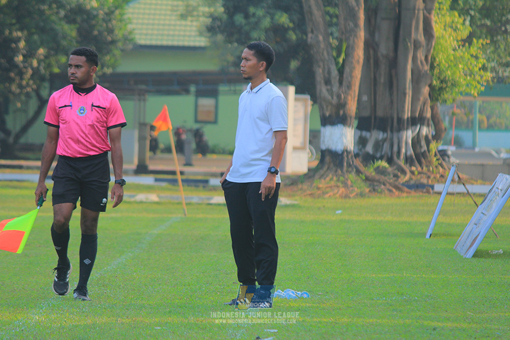 ijlu14 270626 tajimalela fa vs assist soccer school