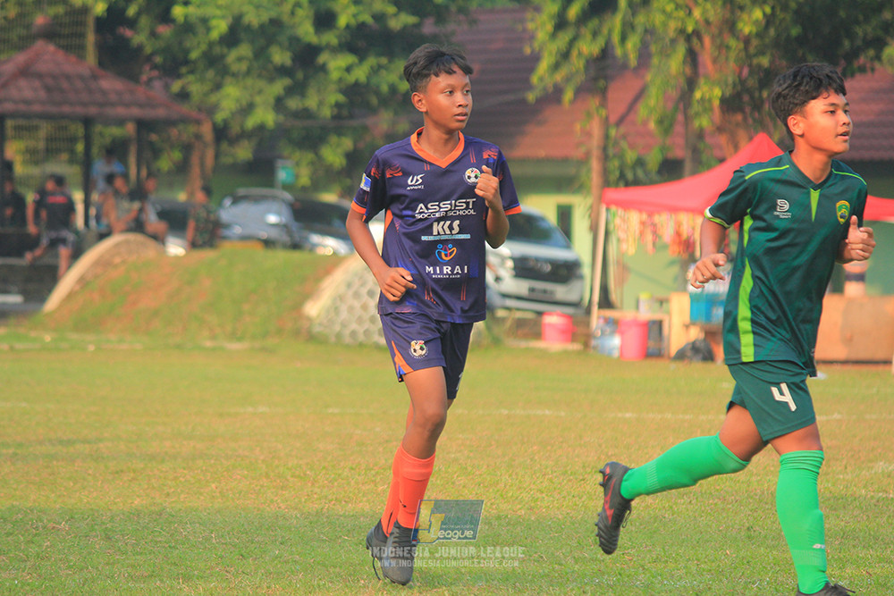 ijlu14 270626 tajimalela fa vs assist soccer school