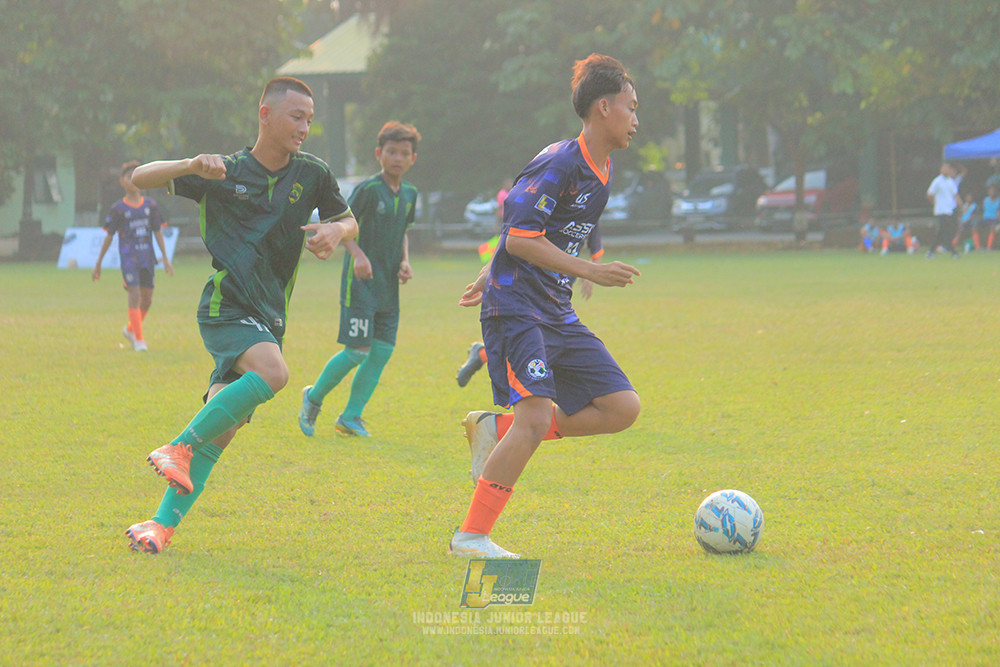 ijlu14 270626 tajimalela fa vs assist soccer school