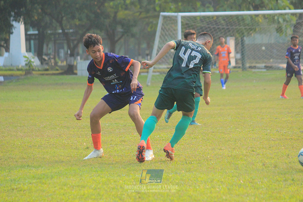 ijlu14 270626 tajimalela fa vs assist soccer school