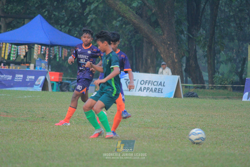 ijlu14 270626 tajimalela fa vs assist soccer school