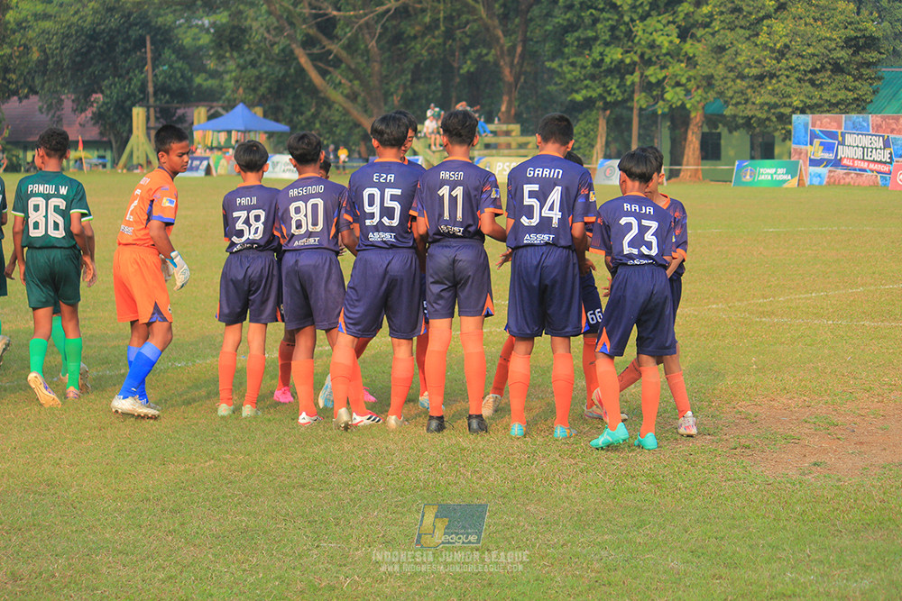 ijlu14 270626 tajimalela fa vs assist soccer school