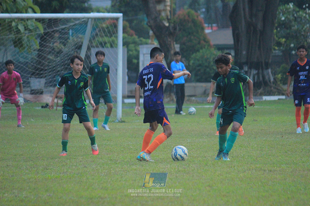 ijlu14 270626 tajimalela fa vs assist soccer school