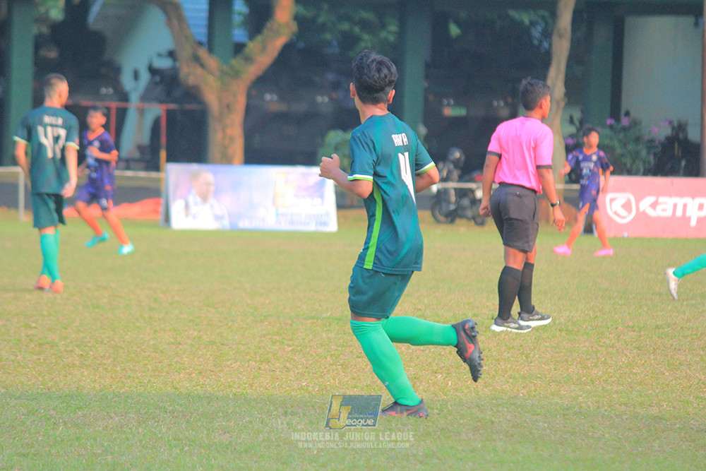 ijlu14 270626 tajimalela fa vs assist soccer school