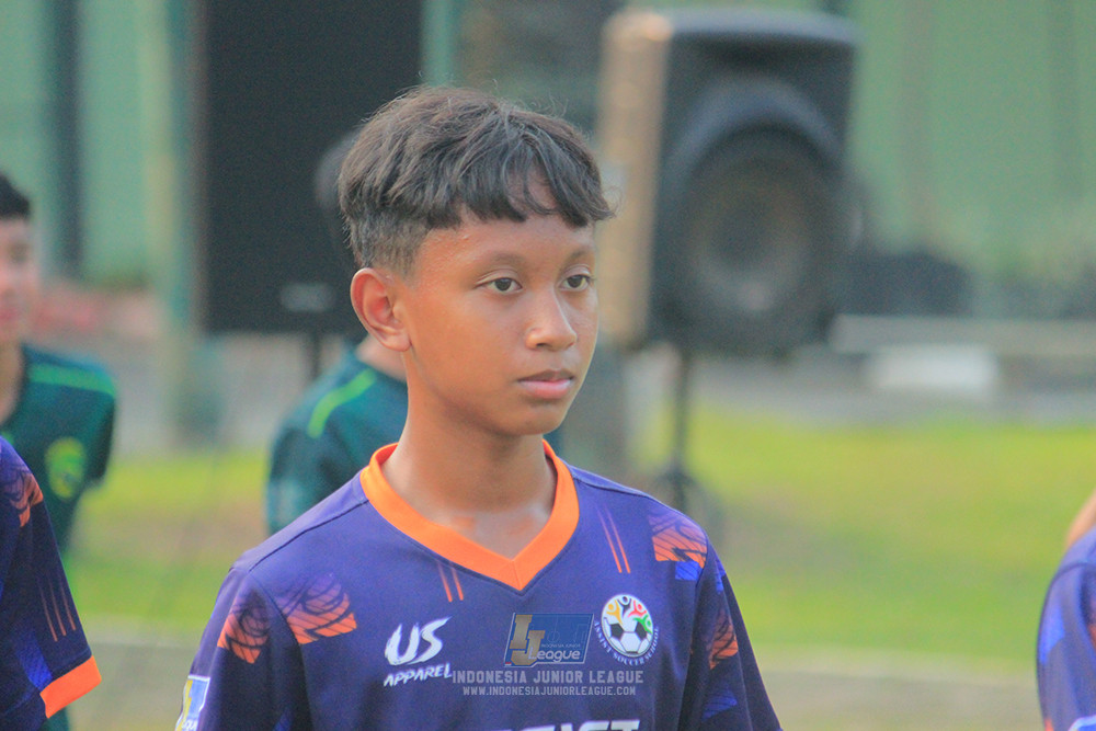 ijlu14 270626 tajimalela fa vs assist soccer school