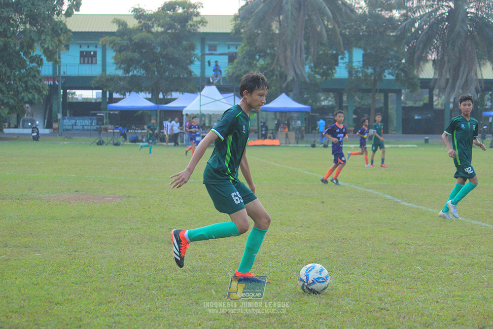 ijlu14 270626 tajimalela fa vs assist soccer school