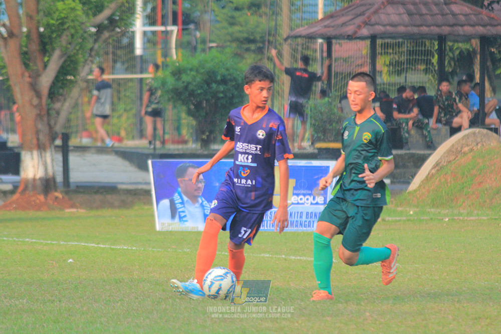 ijlu14 270626 tajimalela fa vs assist soccer school