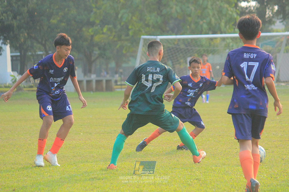 ijlu14 270626 tajimalela fa vs assist soccer school