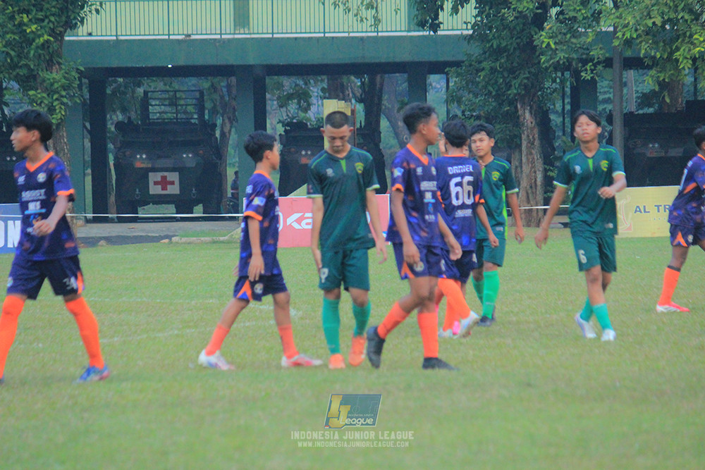 ijlu14 270626 tajimalela fa vs assist soccer school