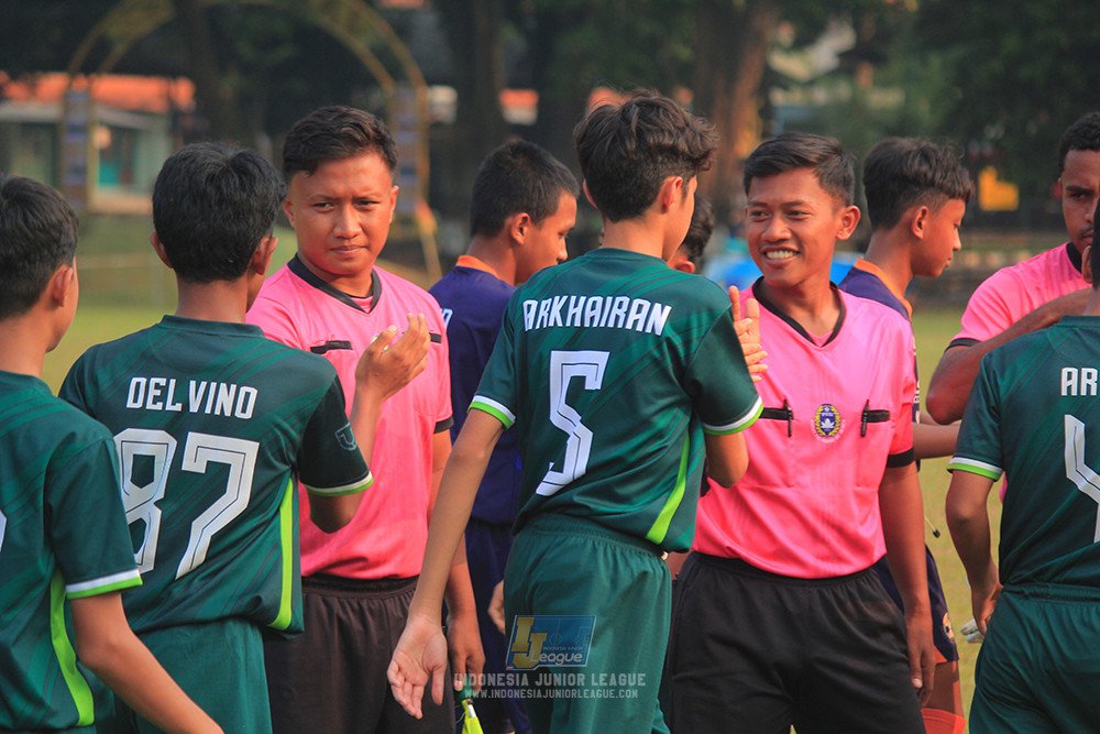 ijlu14 270626 tajimalela fa vs assist soccer school