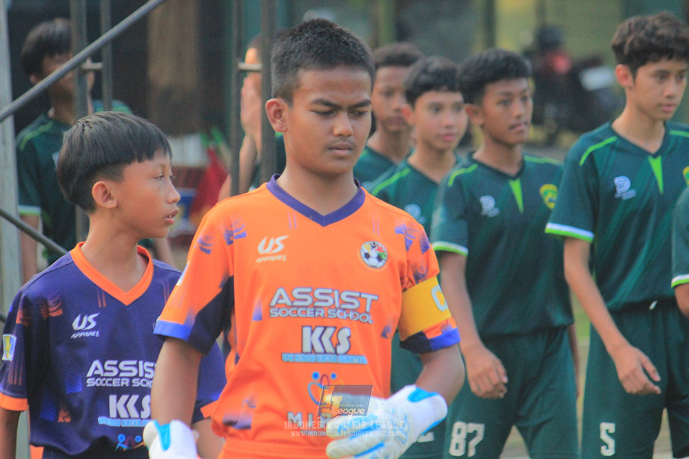 ijlu14 270626 tajimalela fa vs assist soccer school