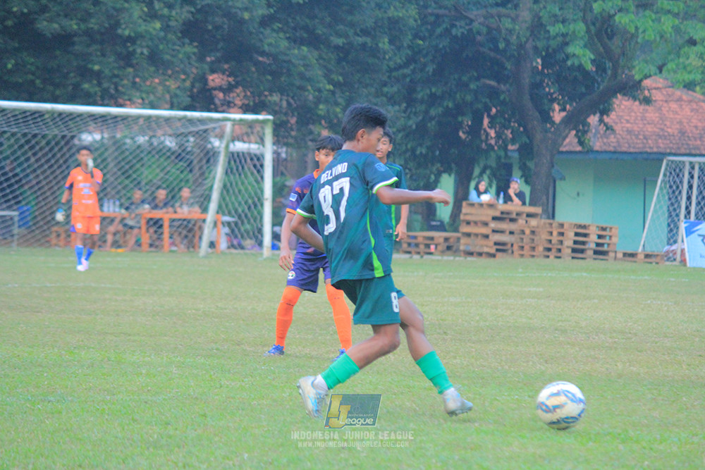 ijlu14 270626 tajimalela fa vs assist soccer school