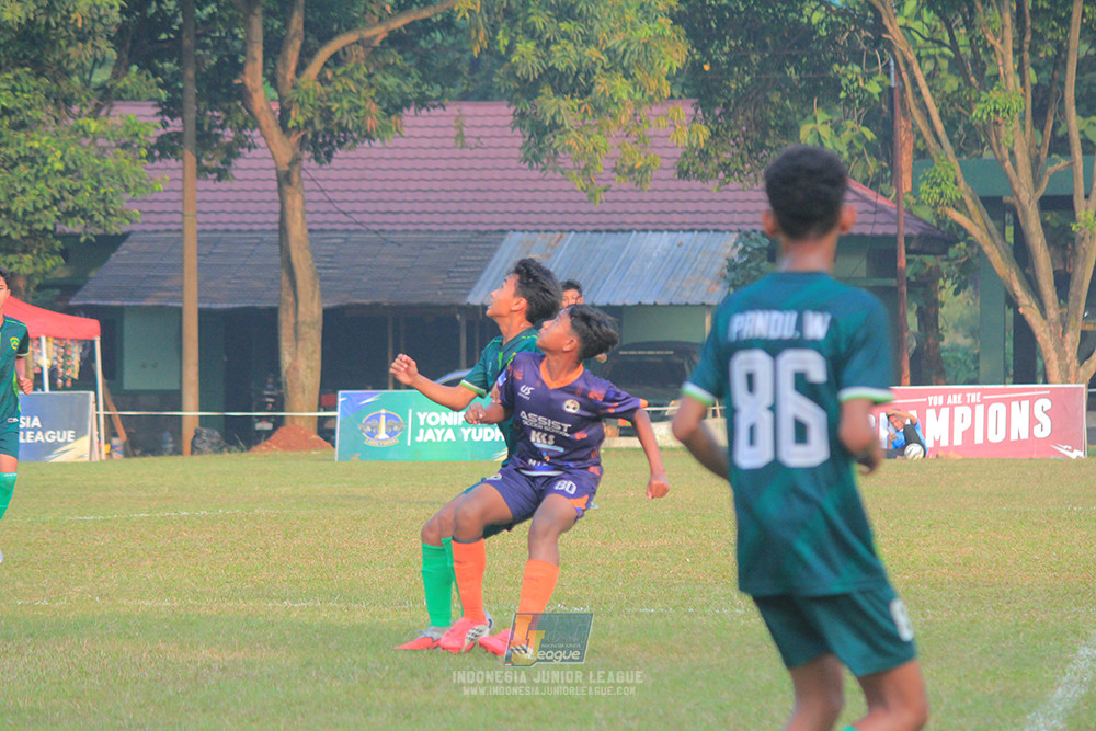 ijlu14 270626 tajimalela fa vs assist soccer school
