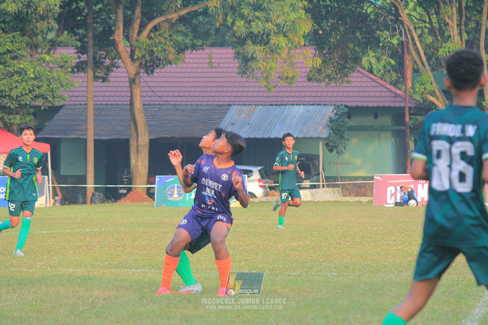 ijlu14 270626 tajimalela fa vs assist soccer school
