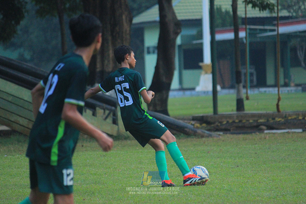 ijlu14 270626 tajimalela fa vs assist soccer school