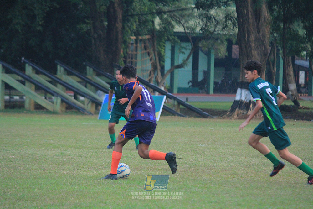 ijlu14 270626 tajimalela fa vs assist soccer school