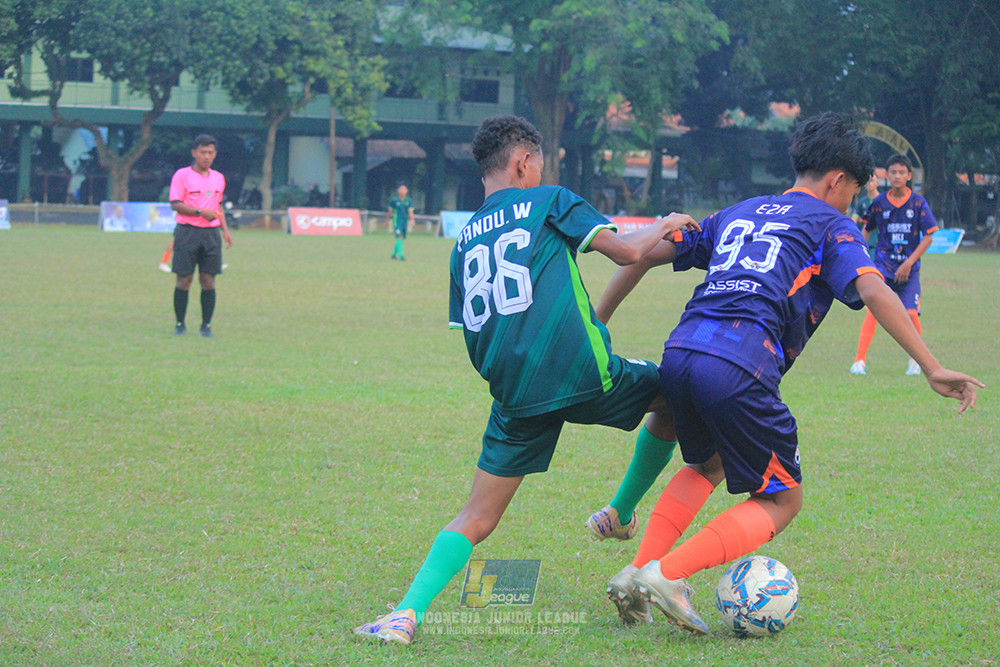 ijlu14 270626 tajimalela fa vs assist soccer school