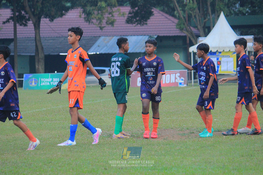ijlu14 270626 tajimalela fa vs assist soccer school