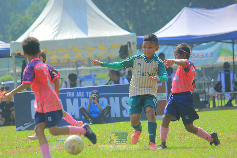 ijlu9 070626 brazillian ss lfa vs cileungsi united