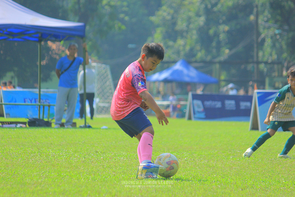 ijlu9 070626 brazillian ss lfa vs cileungsi united