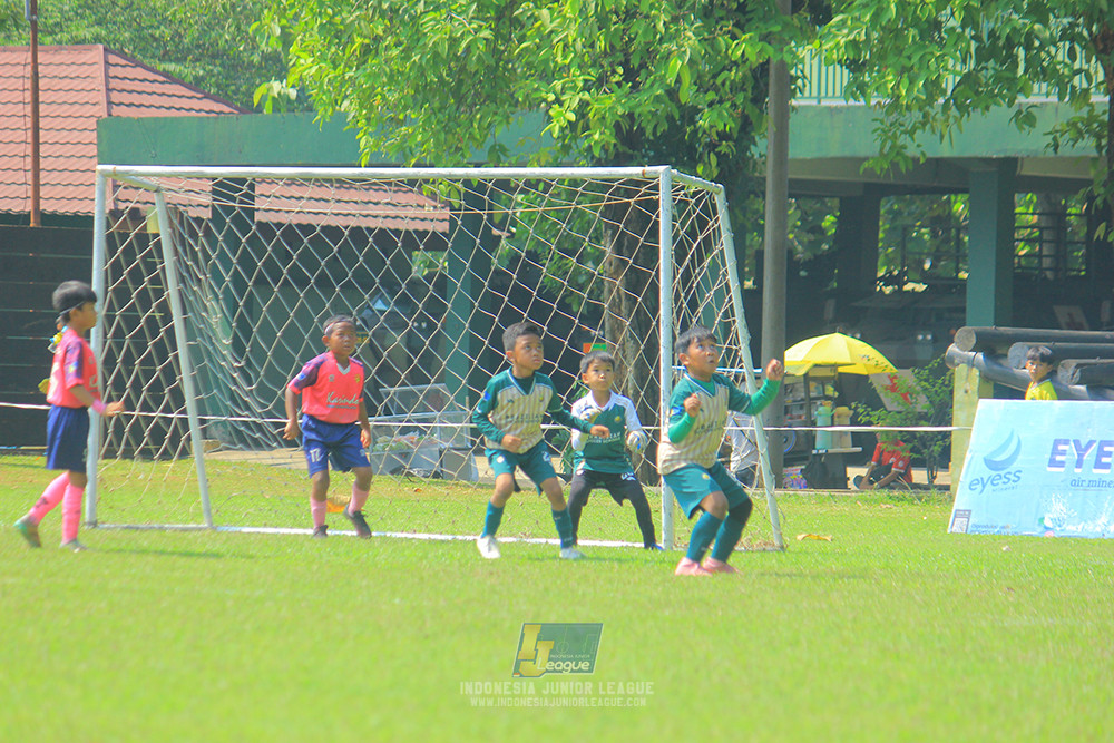 ijlu9 070626 brazillian ss lfa vs cileungsi united