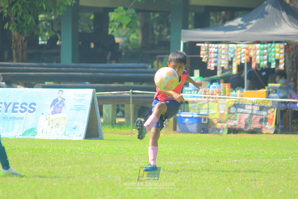 ijlu9 070626 brazillian ss lfa vs cileungsi united