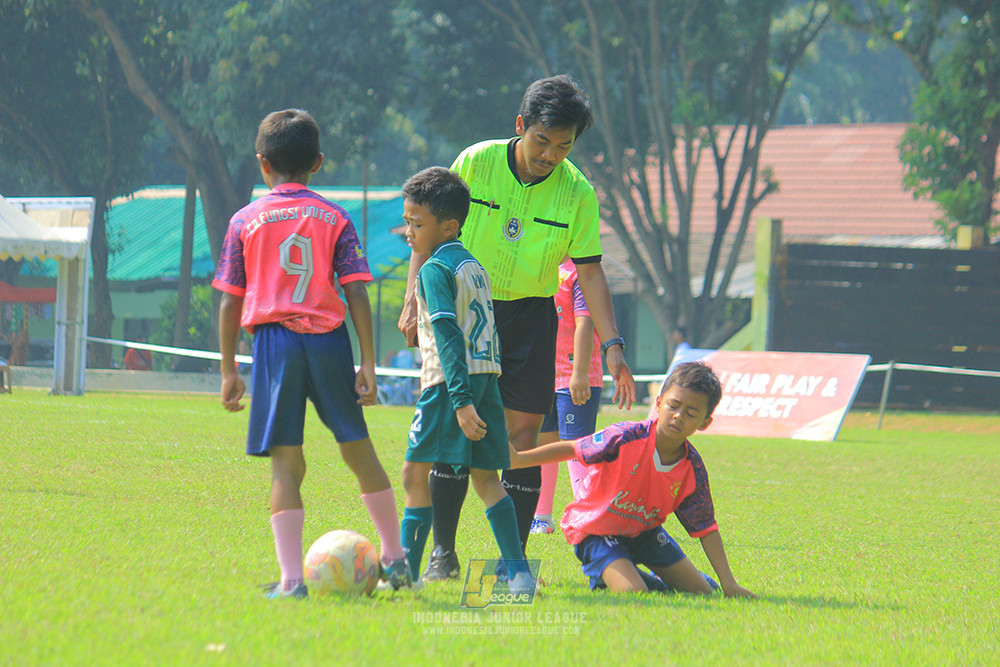 ijlu9 070626 brazillian ss lfa vs cileungsi united