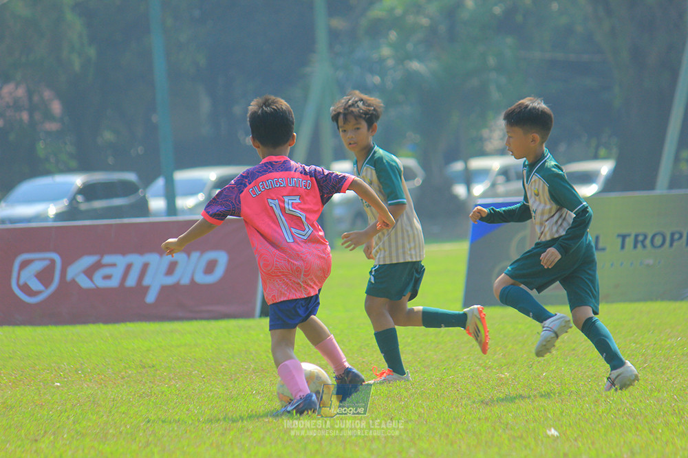 ijlu9 070626 brazillian ss lfa vs cileungsi united