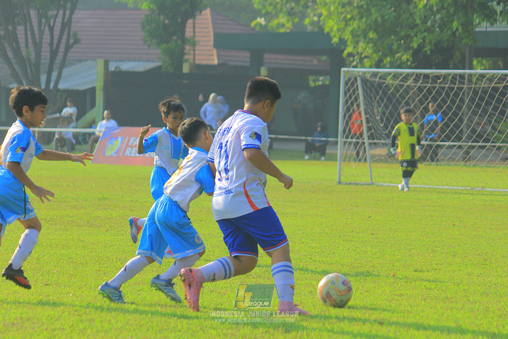ijlu9 070626 diklat paku jaya vs proball football