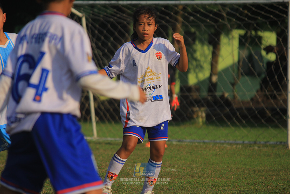 ijlu9 070626 diklat paku jaya vs proball football