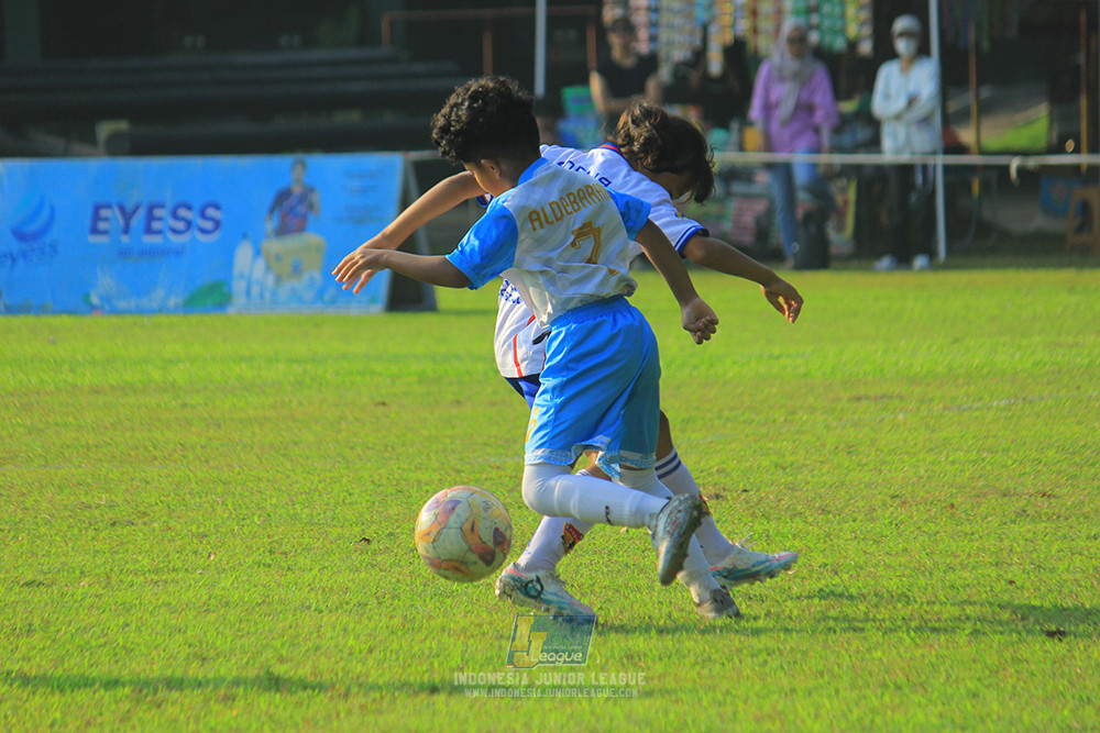 ijlu9 070626 diklat paku jaya vs proball football