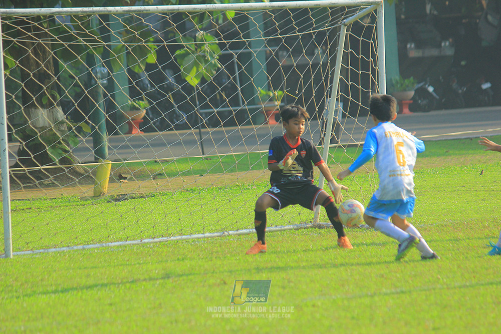 ijlu9 070626 diklat paku jaya vs proball football