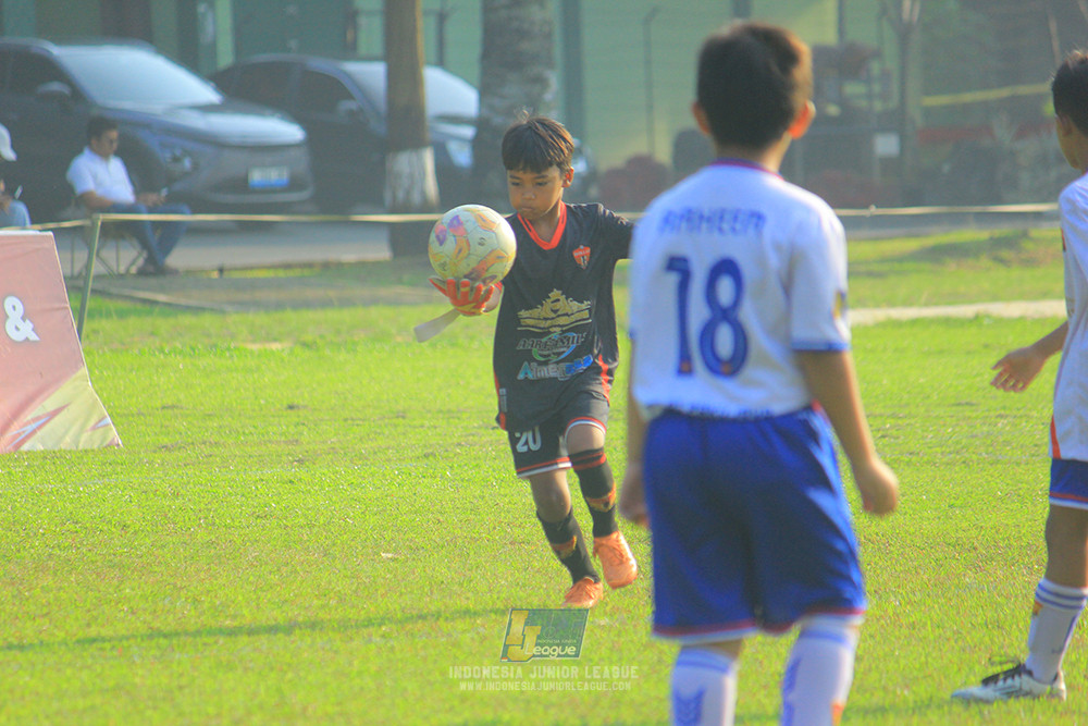 ijlu9 070626 diklat paku jaya vs proball football
