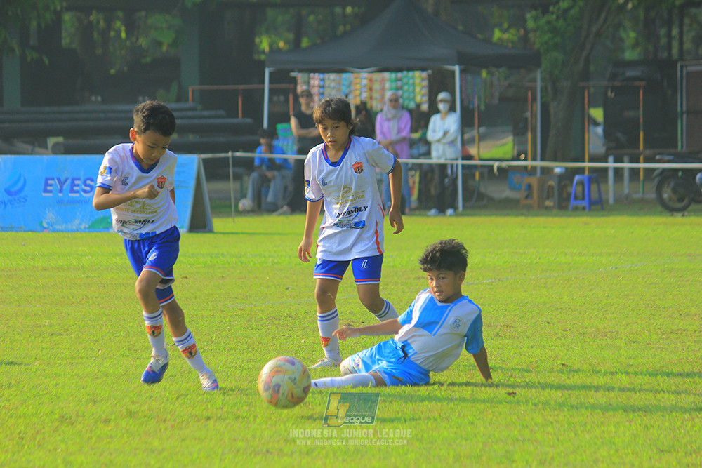 ijlu9 070626 diklat paku jaya vs proball football