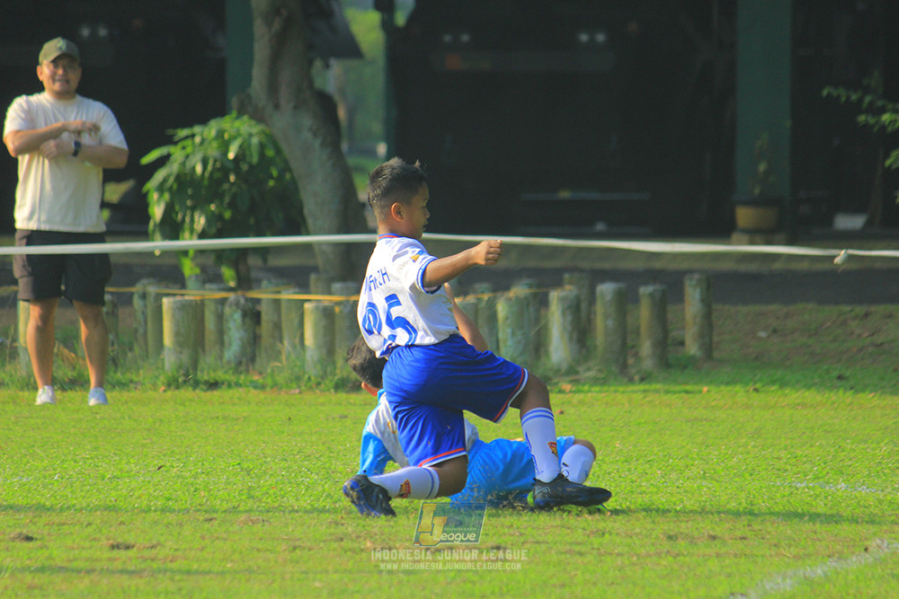 ijlu9 070626 diklat paku jaya vs proball football