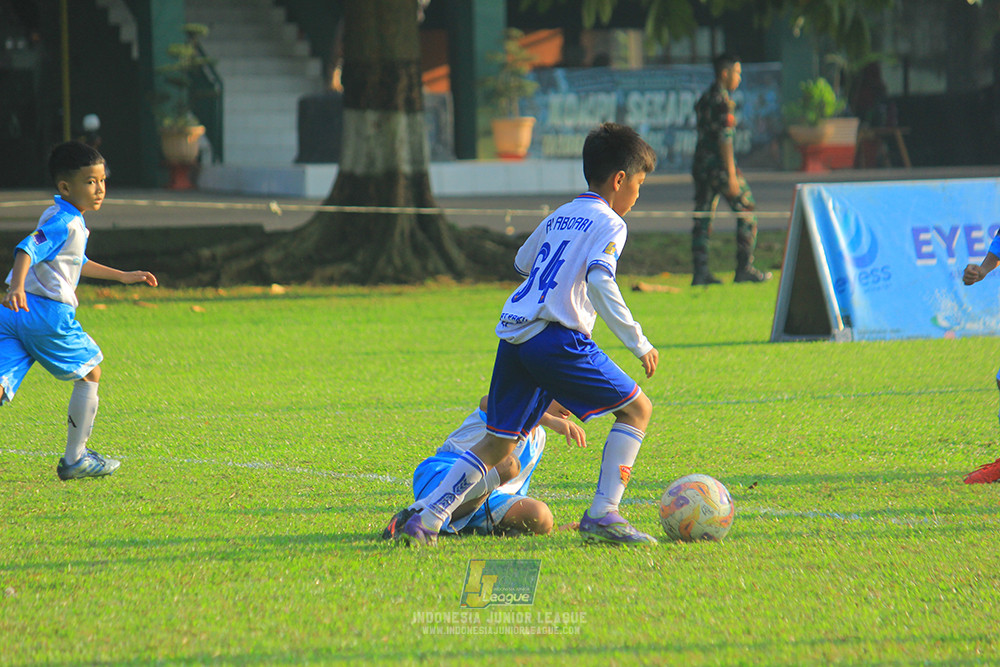 ijlu9 070626 diklat paku jaya vs proball football