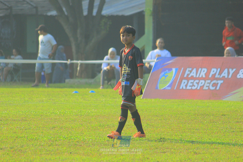 ijlu9 070626 diklat paku jaya vs proball football