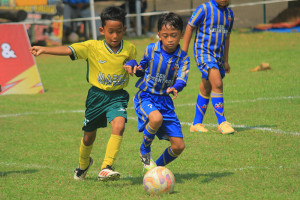 [IJLU9 - 070626] NUSANTARA 2004 VS MAESA PARARAIDER