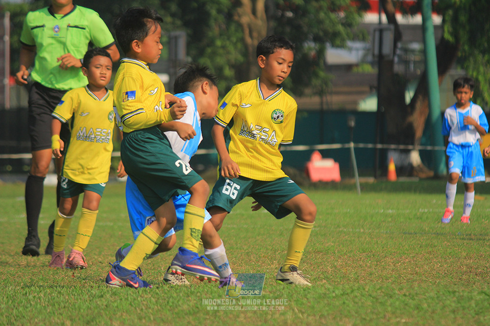 ijlu9 070626 proball football vs maesa pararaider