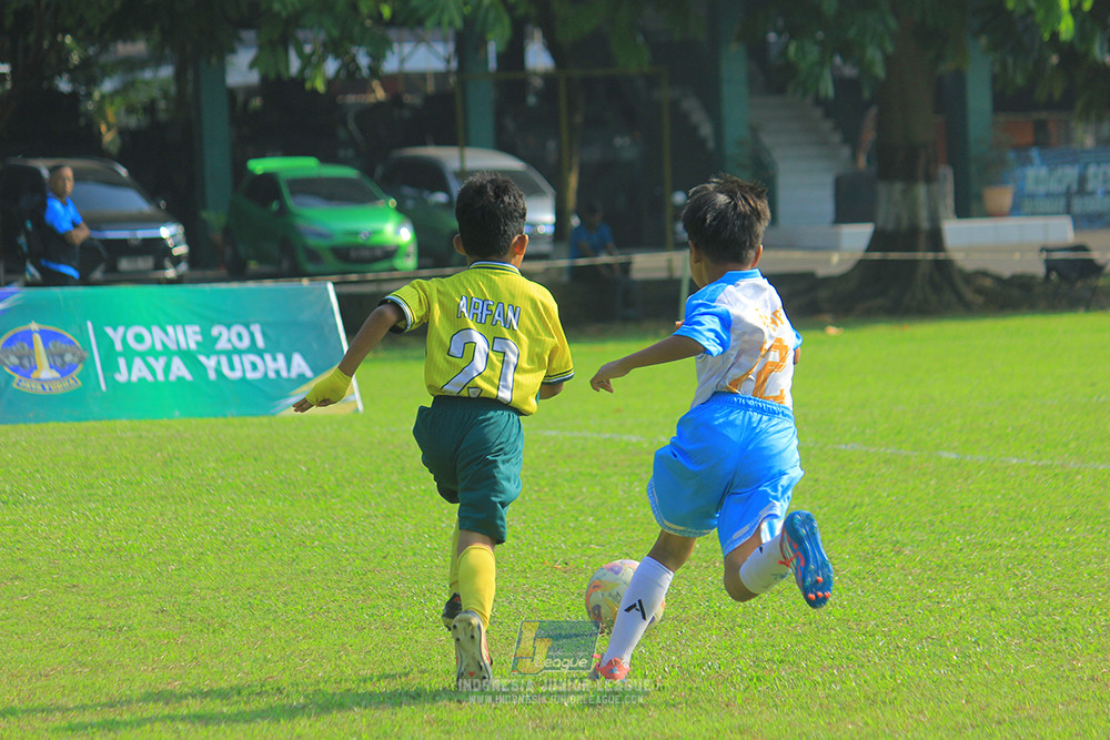 ijlu9 070626 proball football vs maesa pararaider