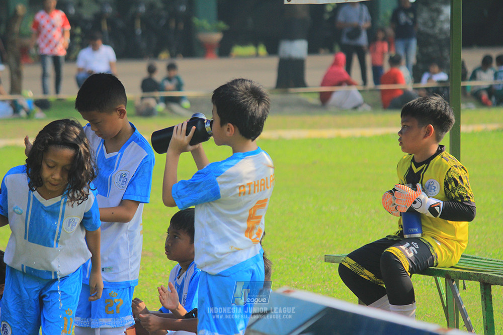ijlu9 070626 proball football vs maesa pararaider