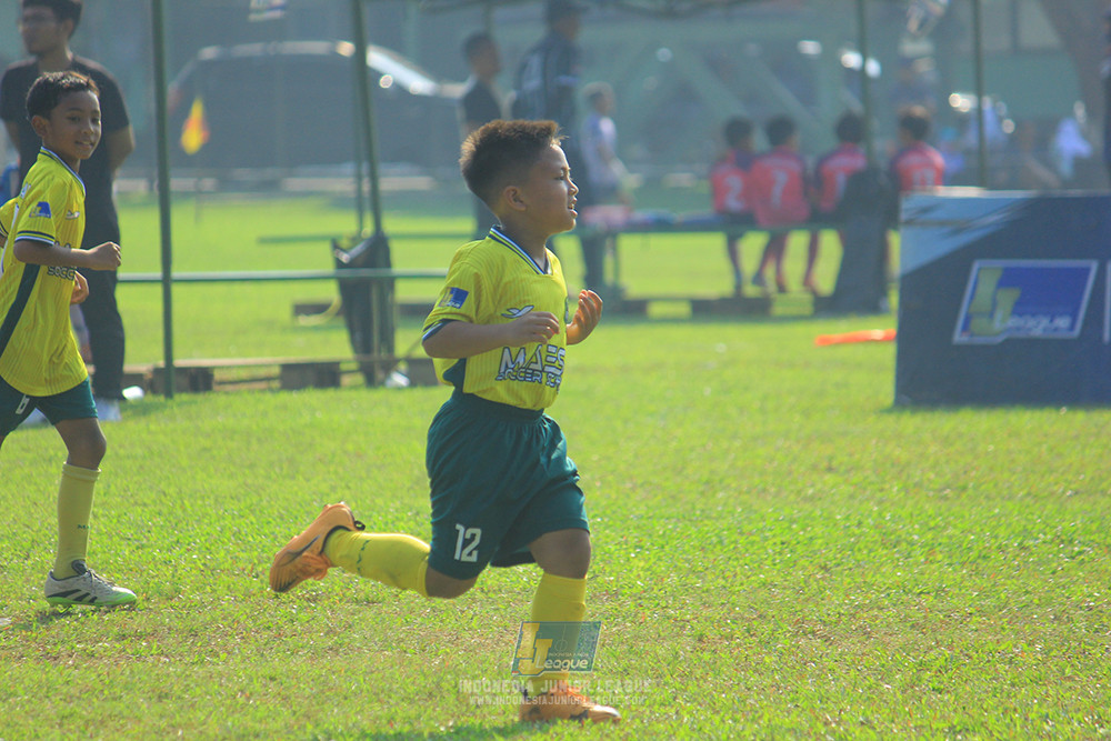 ijlu9 070626 proball football vs maesa pararaider