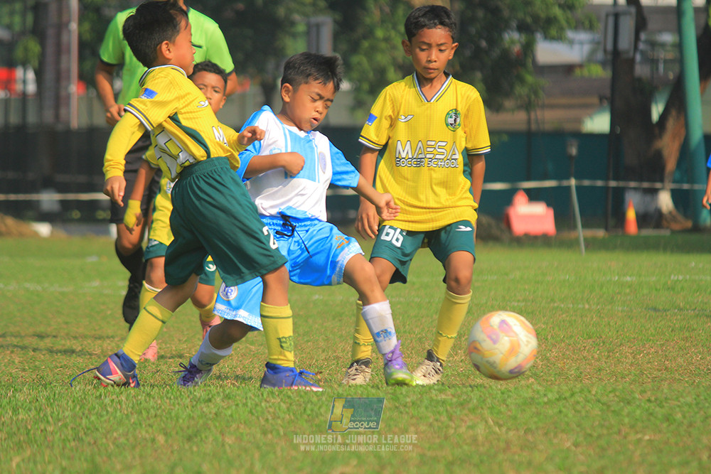 ijlu9 070626 proball football vs maesa pararaider