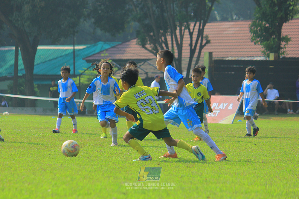 ijlu9 070626 proball football vs maesa pararaider