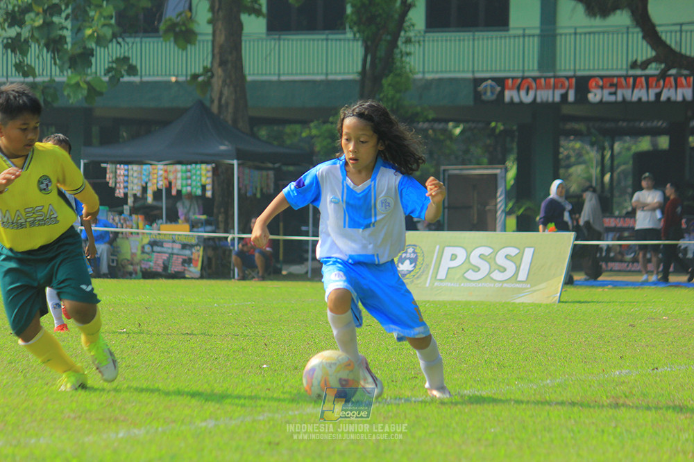 ijlu9 070626 proball football vs maesa pararaider