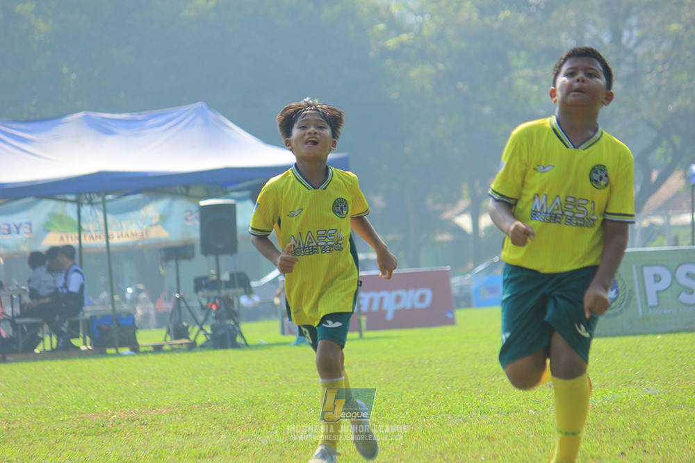 ijlu9 070626 proball football vs maesa pararaider