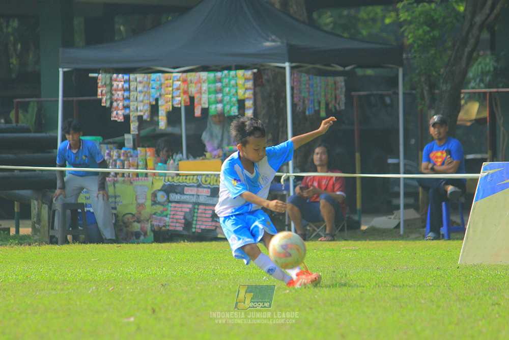ijlu9 070626 proball football vs maesa pararaider