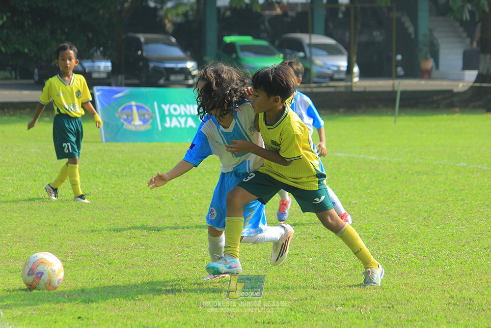 ijlu9 070626 proball football vs maesa pararaider