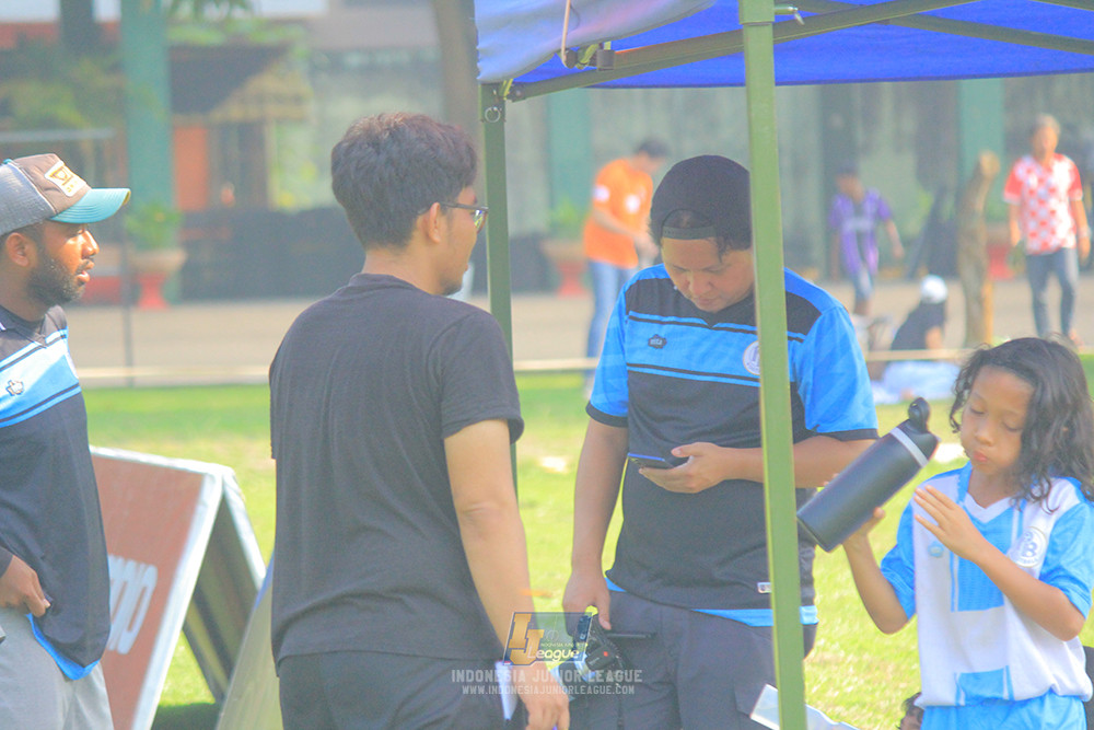 ijlu9 070626 proball football vs maesa pararaider